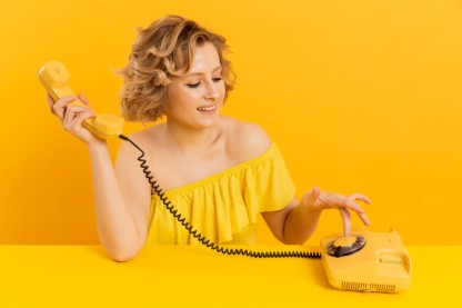 Emozioni e Relazioni: Uomini e  Donne al Telefono