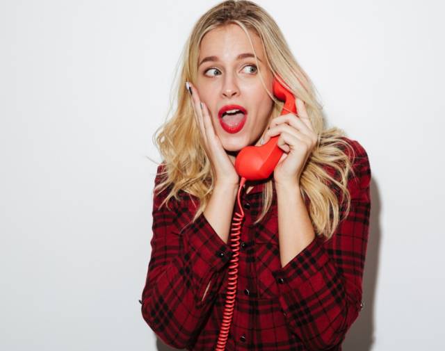Mantenere la Passione: Sesso al Telefono e Connessioni Emotive per Relazioni a Distanza